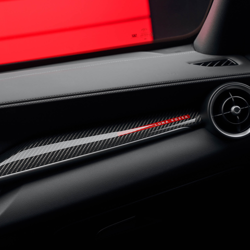 2027 Alfa Romeo Stelvio Luna Rossa Interior